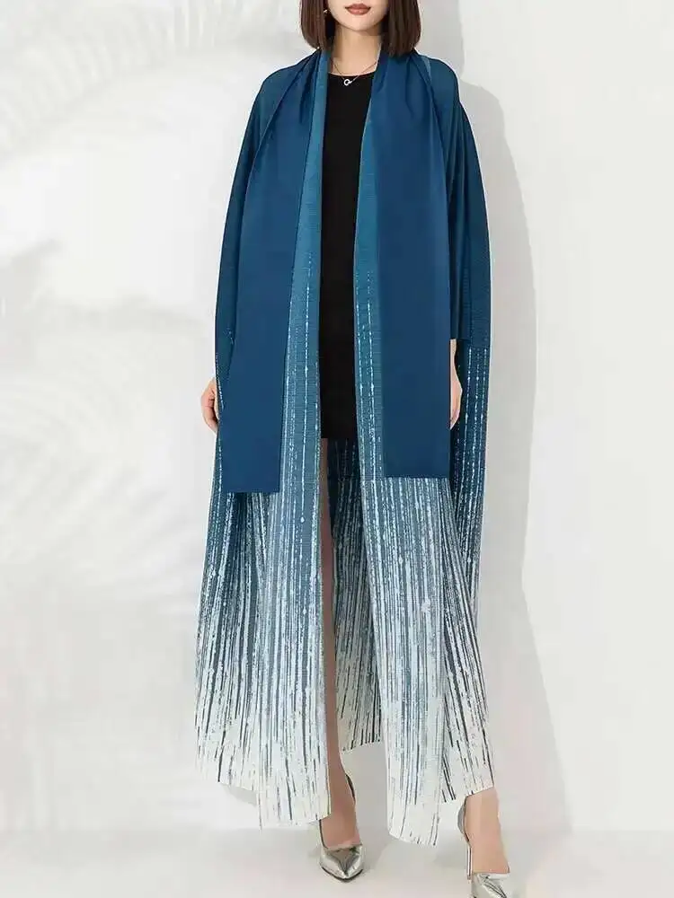 Long Pleated Gradient Trench Women Batwing Sleeve Lace-up Gathered Waist Windbreaker Fashion 2025 Spring New PEEL