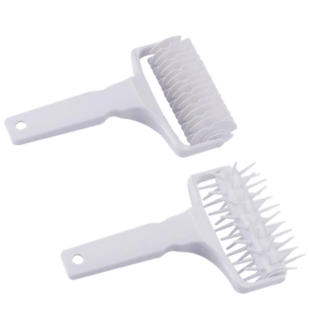 

2Pcs Pizza Punch Pin Wheel Pastry Crust Roller Premium Material Easy to Use Fashionable Gift Kitchen Baking Tool