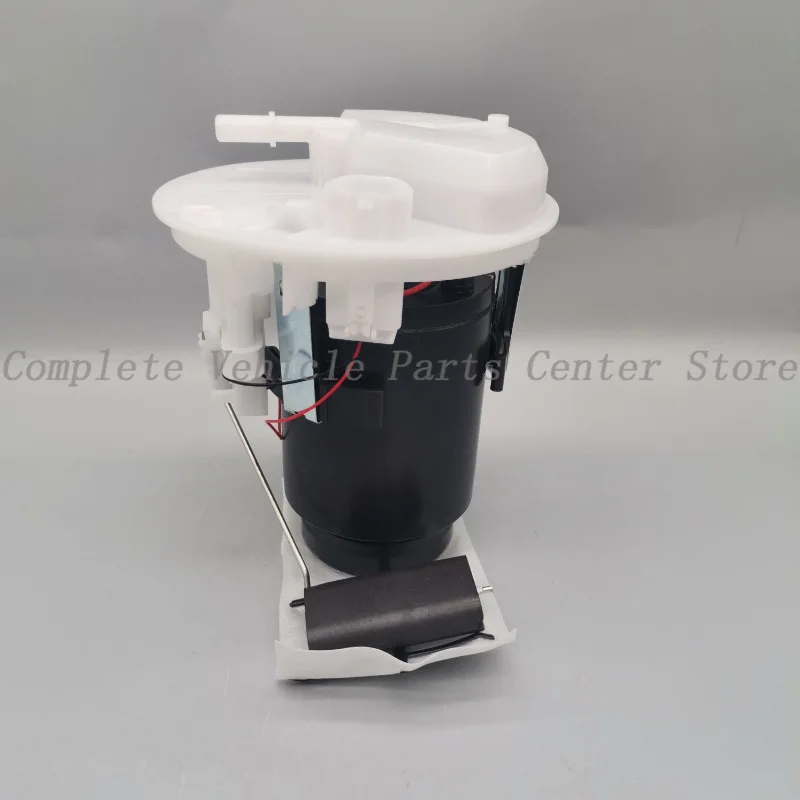 Brand-New High Quality 77020-02050 Fuel Pump For Toyota Corolla E11 view 3