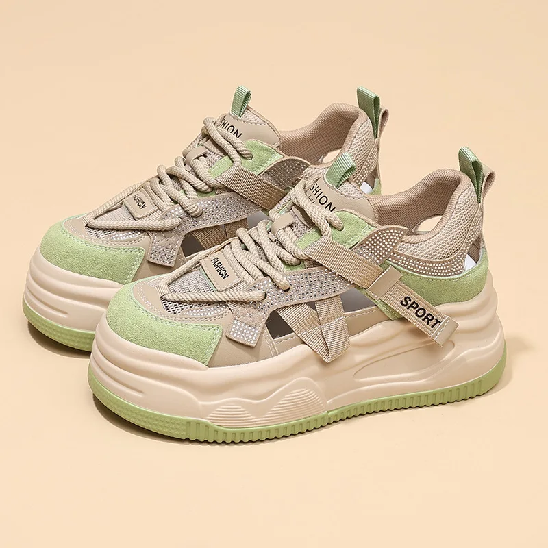 

Новые летние кроссовки-сандалии из воловьей кожи с сетчатыми вставками, разноцветные, со стразами, повседневная обувь на платформе с эффектом увеличения роста