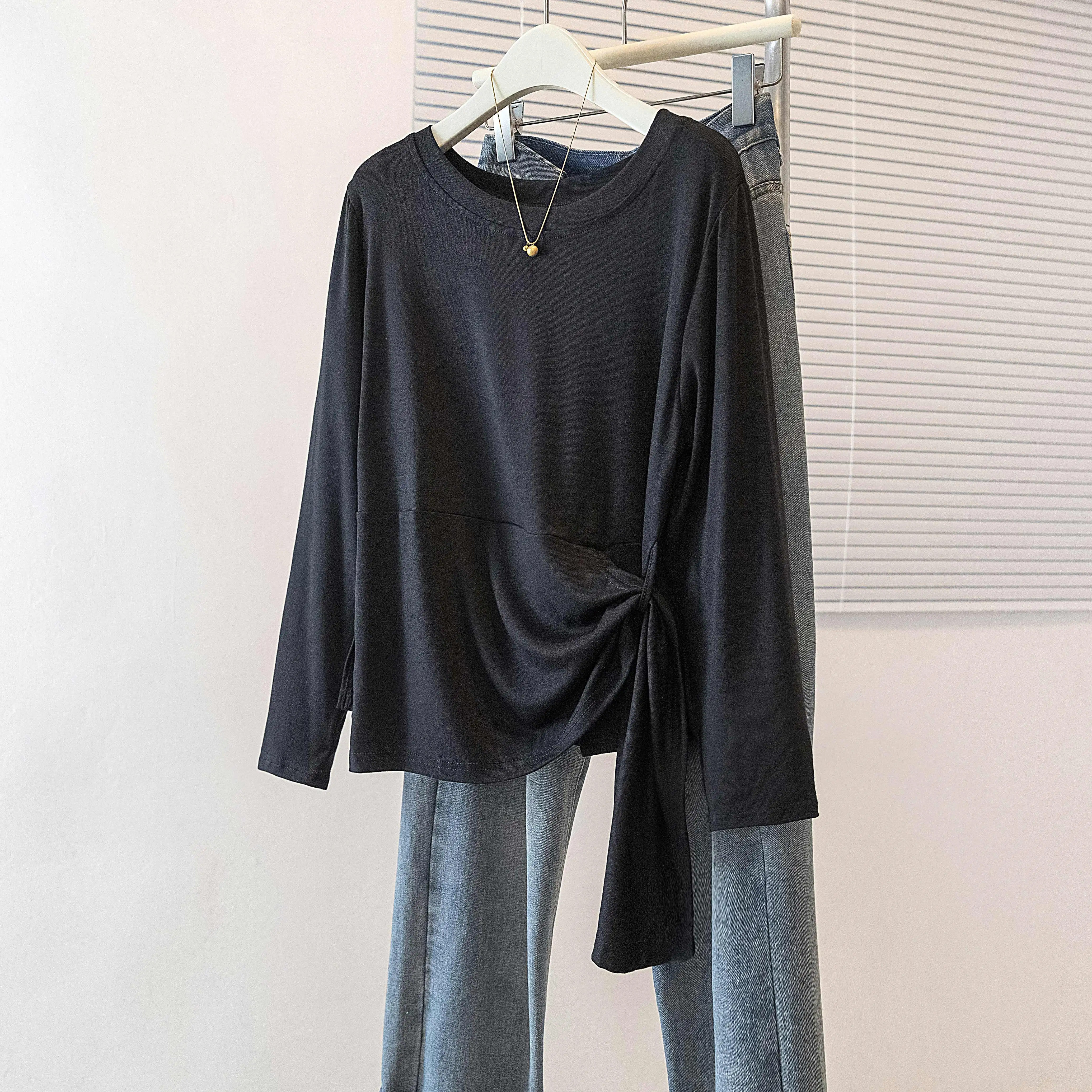 Korean Fashion round Neck Color Block Striped Long Sleeve T-Shirt Women's Asymmetrical Hem Casual Versatile Loose Fit Top