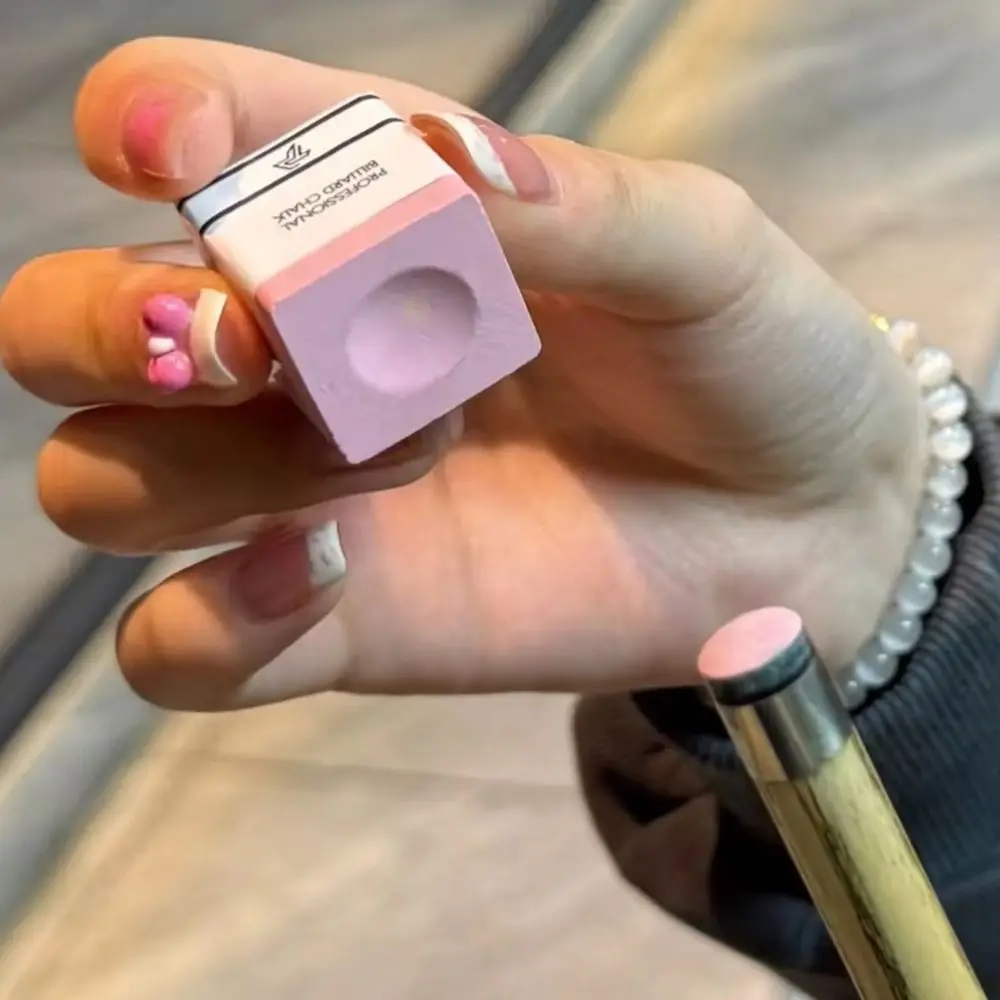 

Square TP7500 Billiard Chalk Non-slip Pink/Grey Snooker Neutral Pool Chalk Fine Powder Billiard Pool Chalk Billiard Accessories