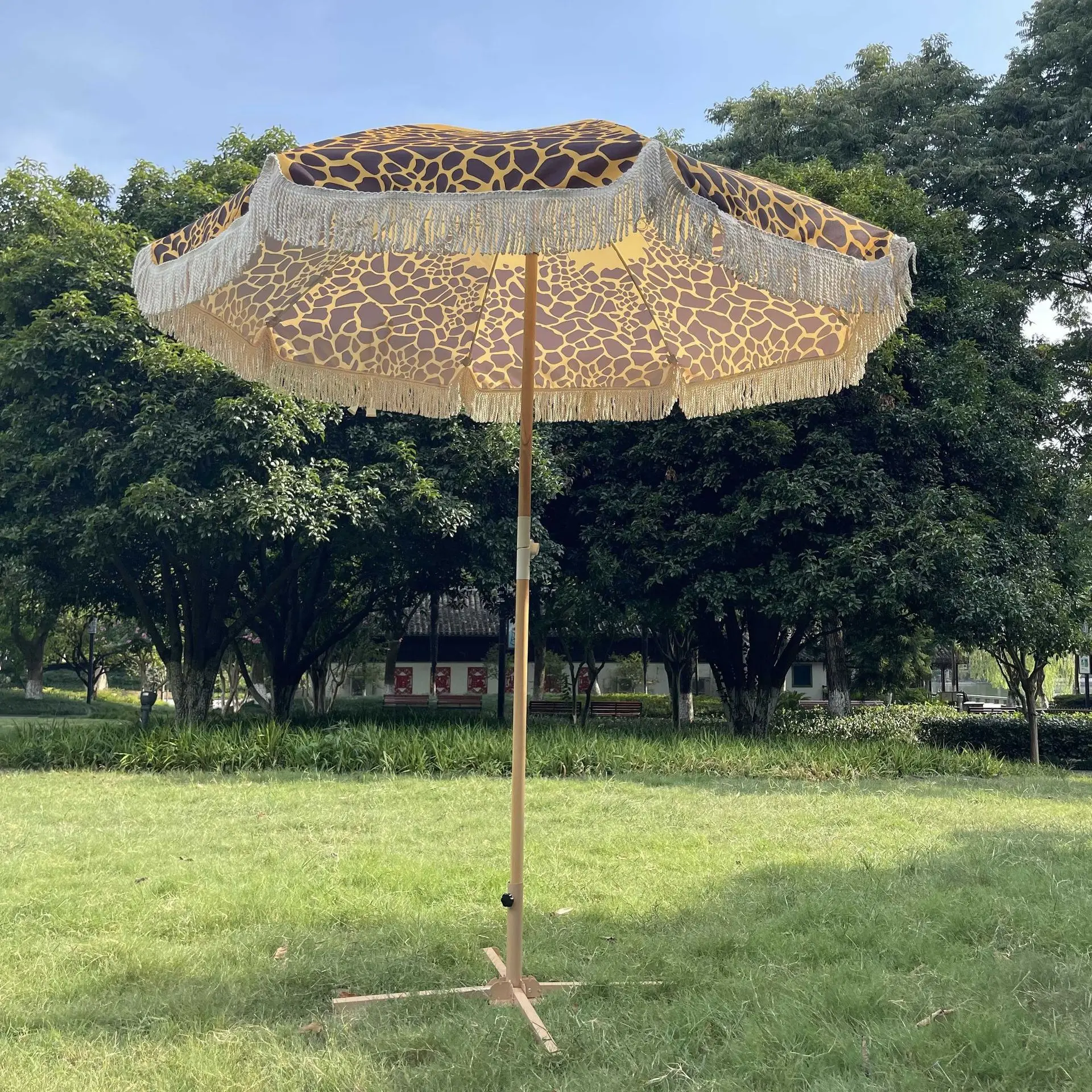 Customized new out-of-home advertising umbrella sunny rain wood grain fringed sun umbrella printable logo long handle parasol