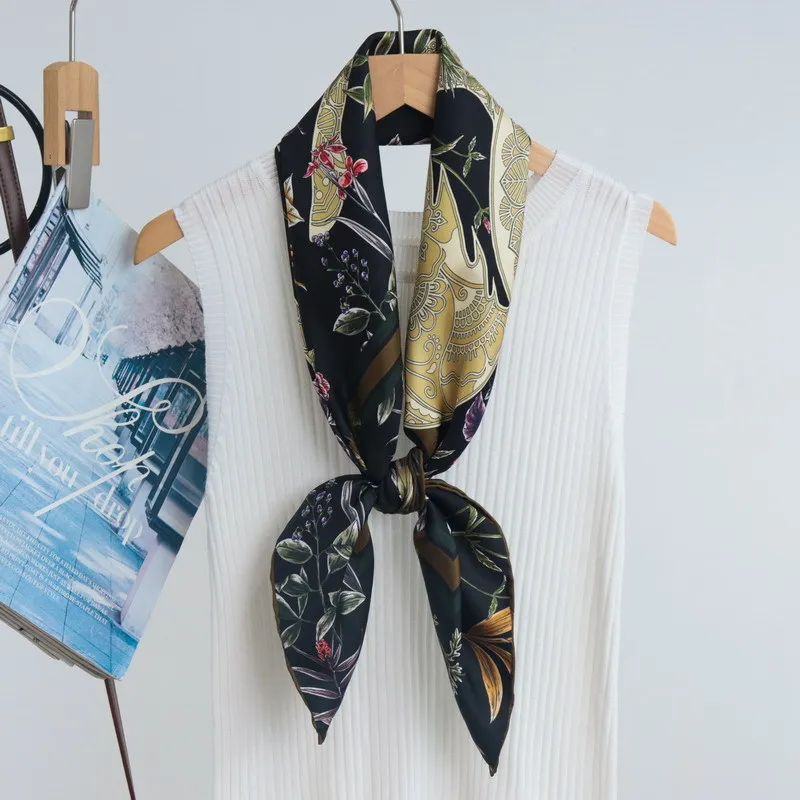 Letter Print Mulberry Silk Scarf 90CM Twill Bandanas Manual Designer Neck Head Bag Shawls Roll Edge Handkerchief 90cm Scarves