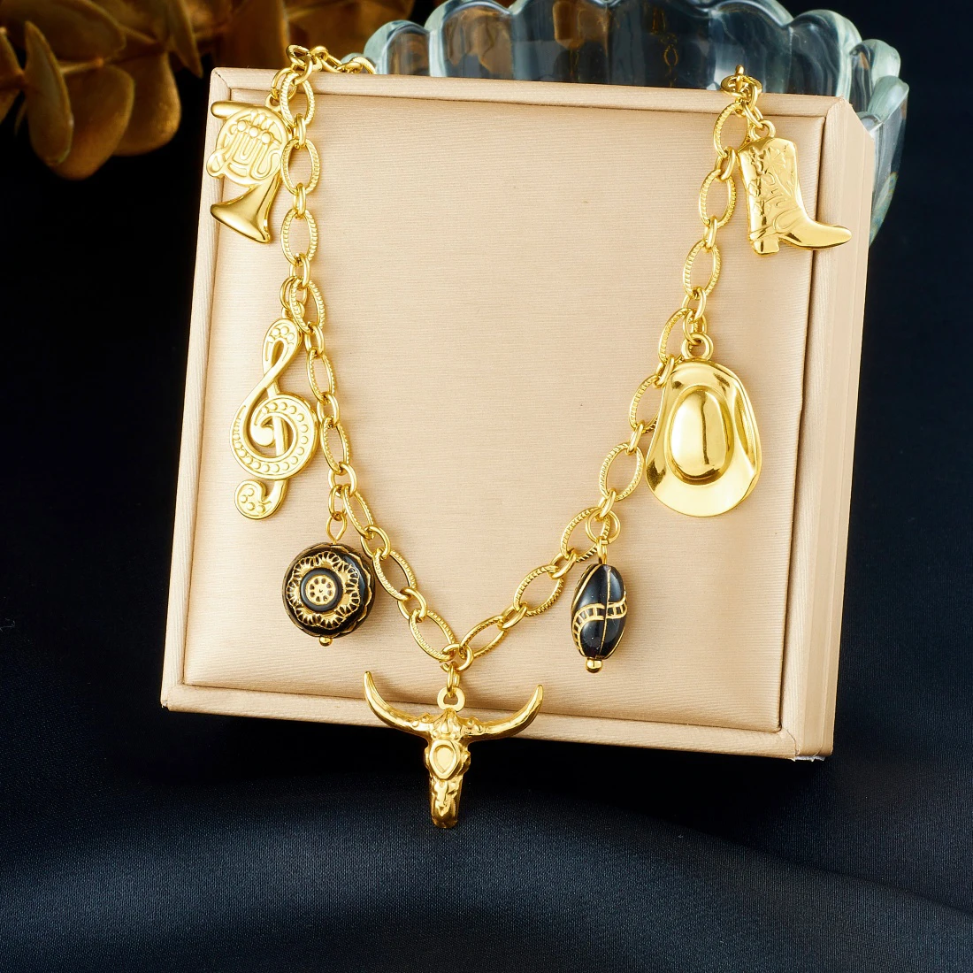 DIEYURO 316L الفولاذ المقاوم للصدأ الذهبي الثور رئيس الأحذية قبعة الموسيقية ملاحظة القرن قلادة قلادة سيدة جديدة مقاوم للماء سلسلة عنق مجوهرات #6