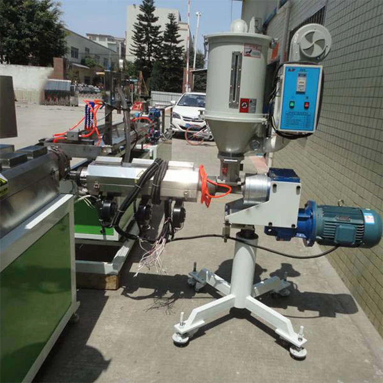 PP TPV フロントガラスワイパー共押出機プロファイル製造機特別な PVC プラスチックプロファイル PVA ABS 三相 380V /50hz