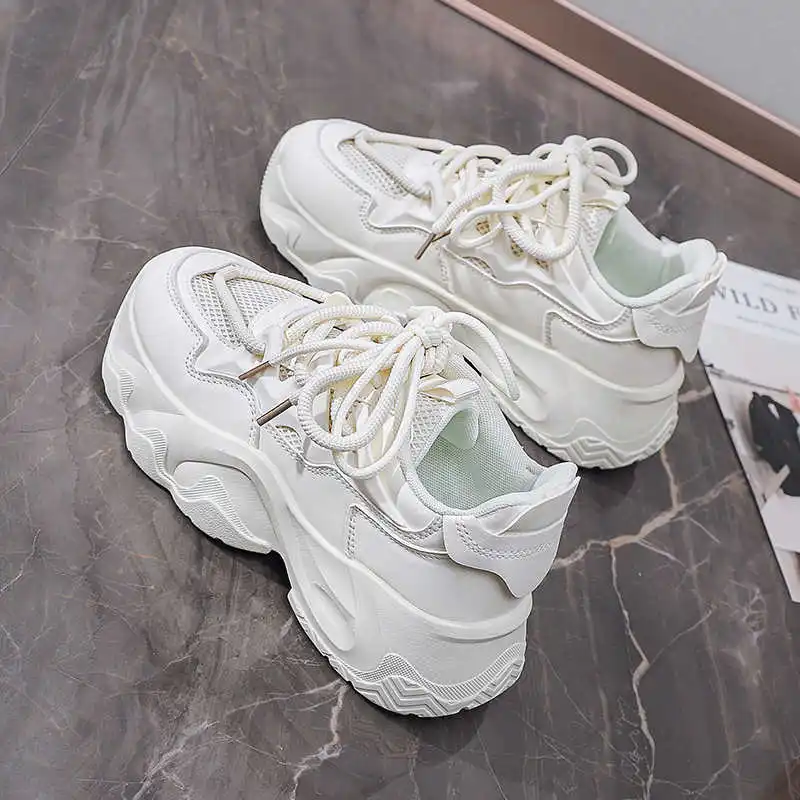 

High Sole 37 Fashion Women Shoes Training Skate Shose For Adults Women's Gym Sneakers Sport Shows Choes Kawaiis Brands