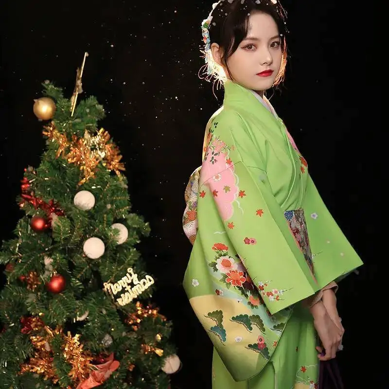 Nuevo estilo japonés, edición informal modificada para visita, kimono, atuendo Formal, fotografía, kimono tradicional