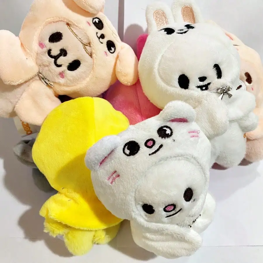 

Skzoo Anime Kpop Character Plush Keychain Toy Wanderer Plush Keychain Accessory for Fans, Approx. 12 Cm