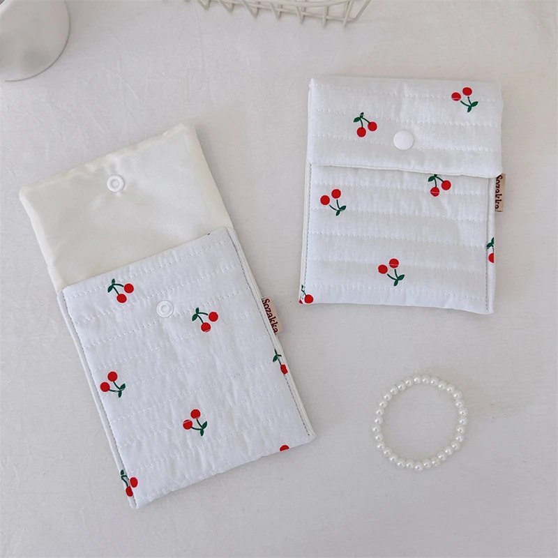 Travel sanitary napkin Storage Bag Retro Cherry Women's Cosmetic Bags Cute Design Girls Pencil Case Makeup Bag Handbags