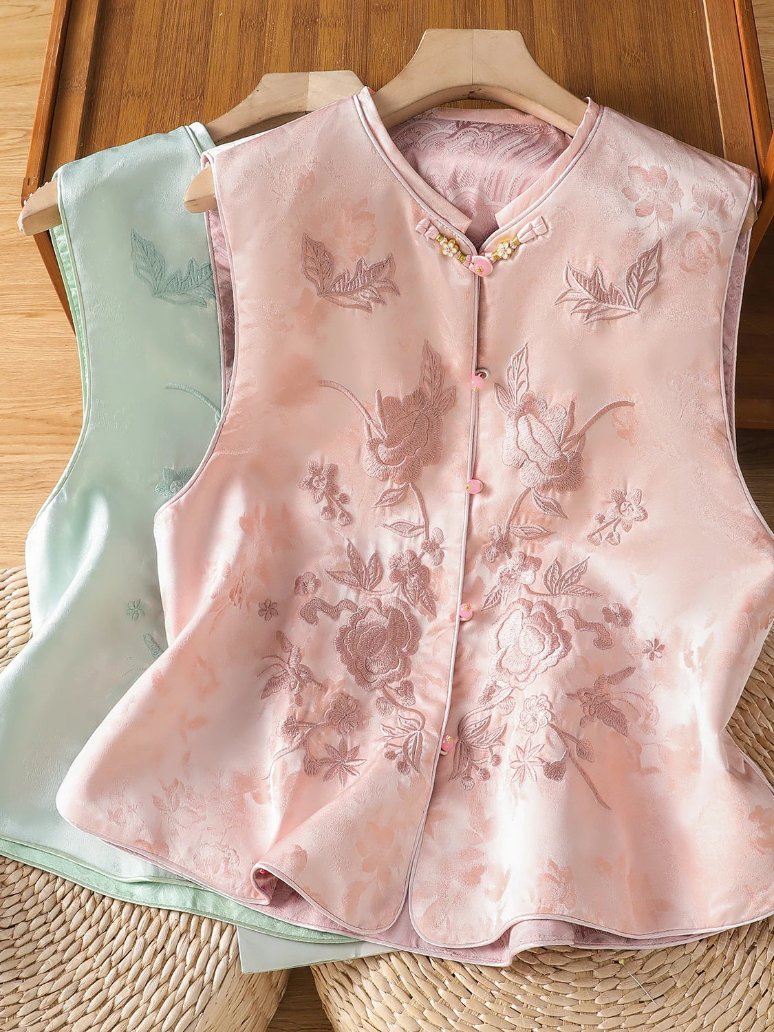 

Новый универсальный женский костюм Jaet 2300, высококачественная брендовая этикетка, удаленная двусторонняя одежда, универсальный модный осенний сезон