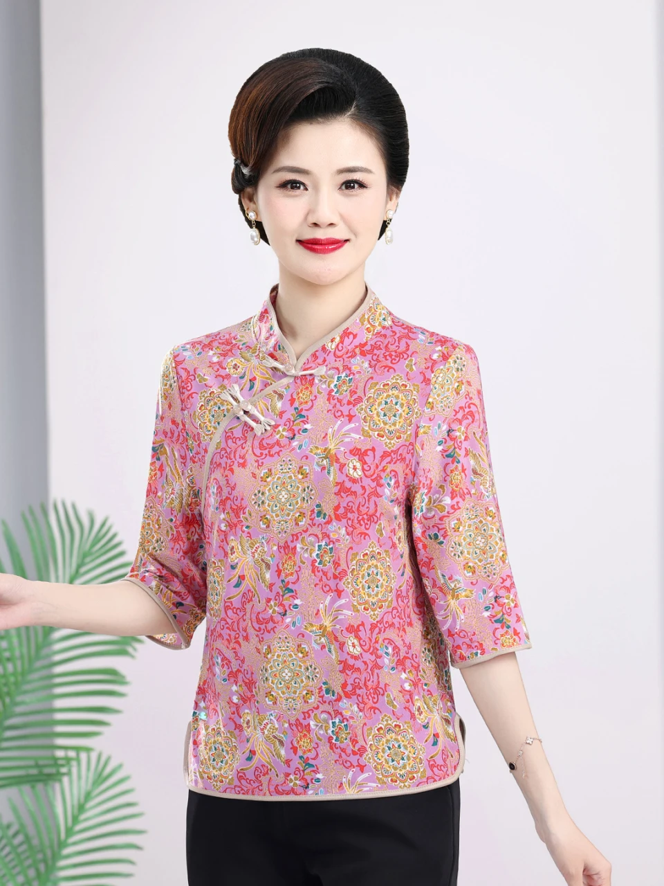 Loose Fit Floral Print Shirt Women's Summer Fashion Retro Stand Collar Five Sleeve Top Slimming Tummy Covering Tang Suit
