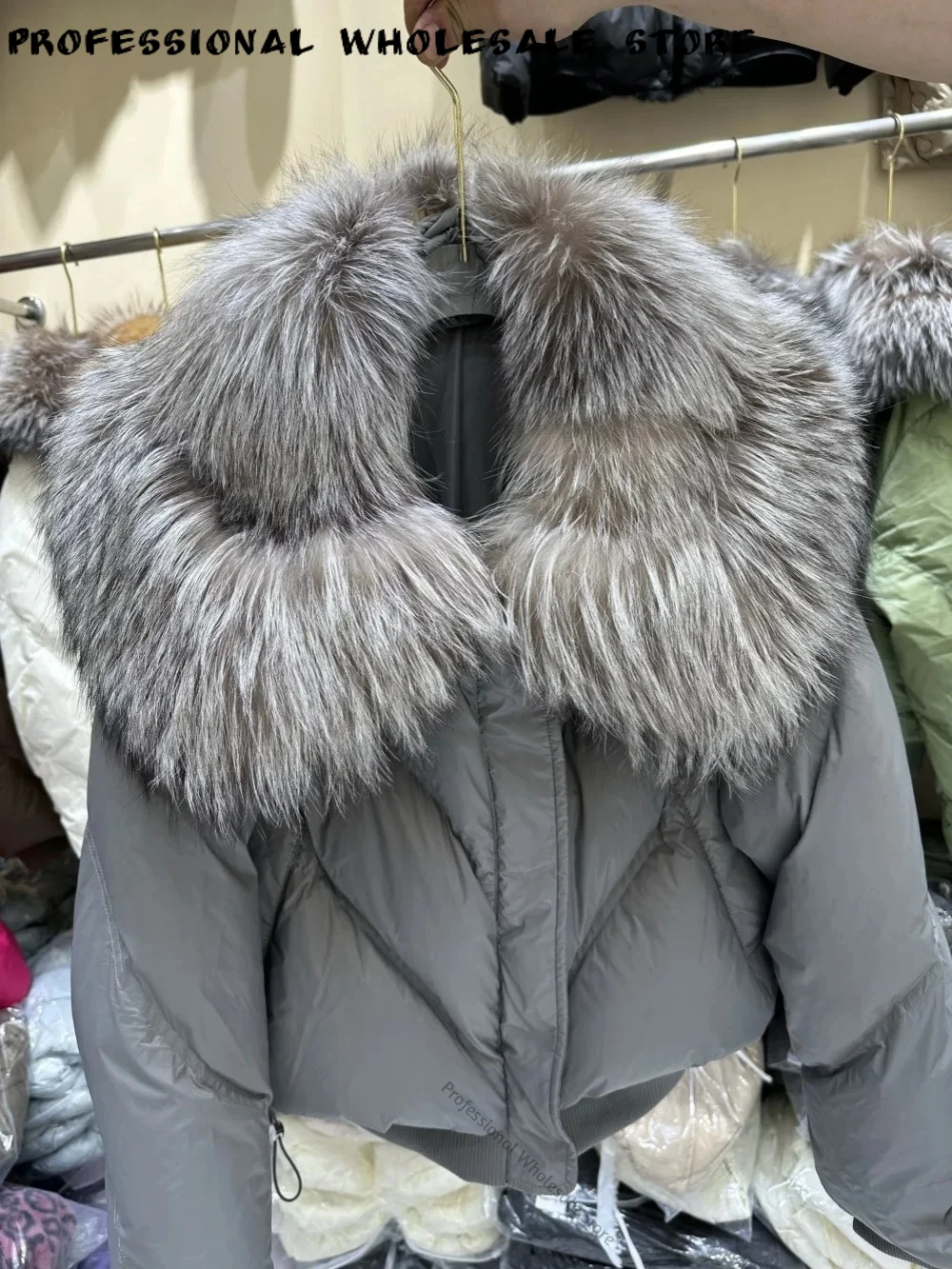 Down Jacket Turn-down Collar Women's Cold Weather Coat Fox Fur Coat Designer Outerwear Real Fur Winter Coat Women City Fashion