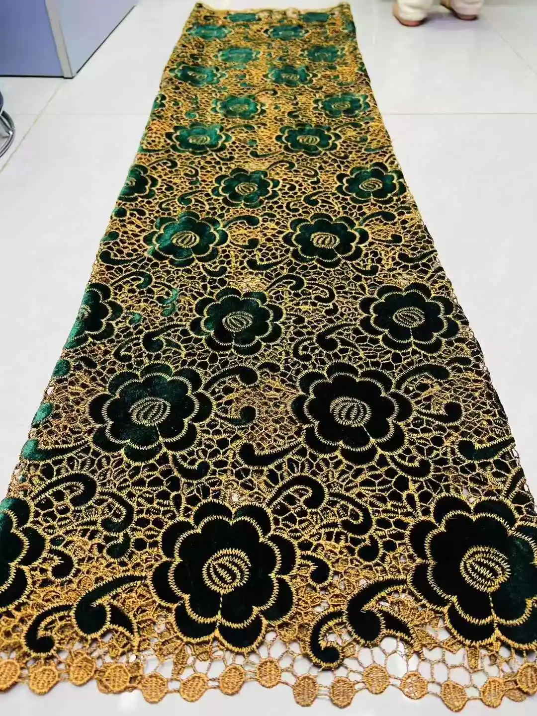 

African Velvet Lace Fabric 2026 High Quality Nigeria Velvet Lace French Tulle Lace Fabric For Party Wedding Dress Sewing Cloth