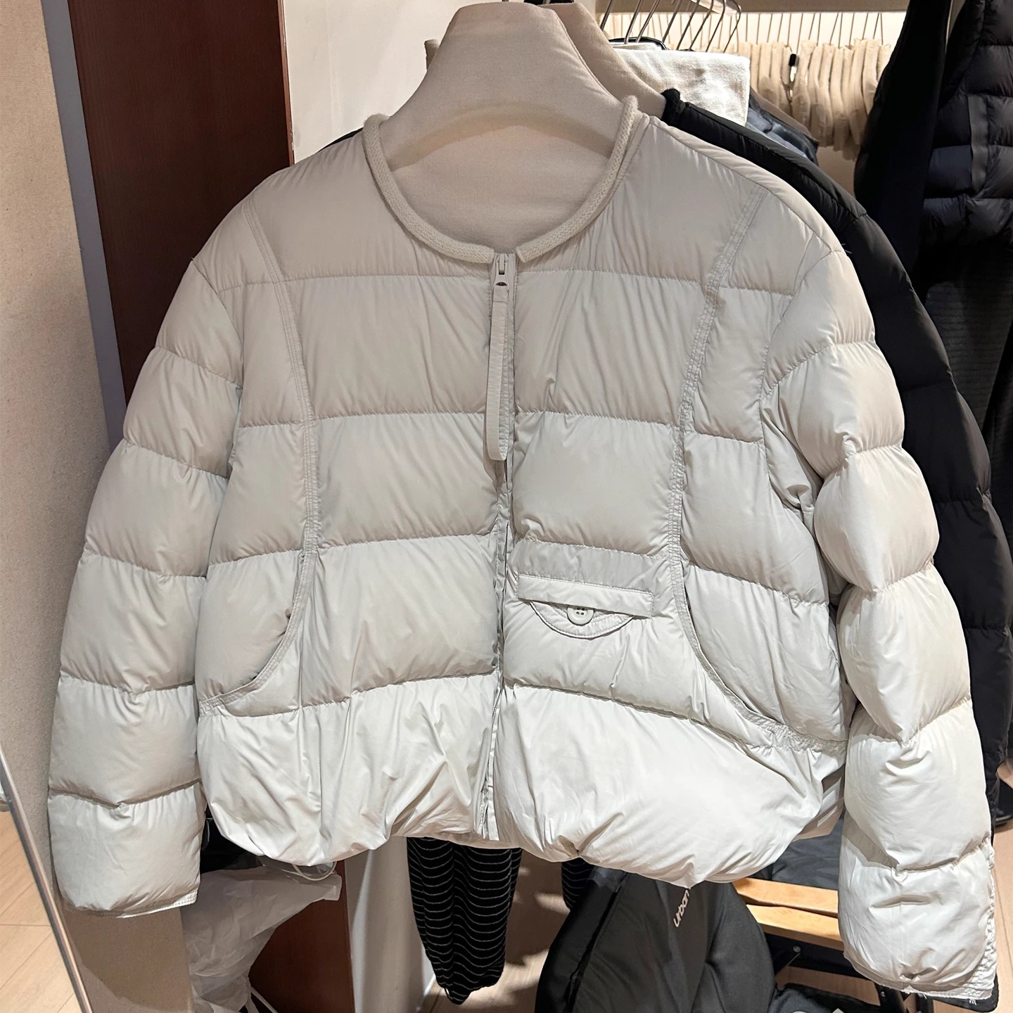 

Lightweight Loose Knitted ort down Jaet Women's Faionable Warm Outerwear Autumn Winter No Collar Coat for Ladies