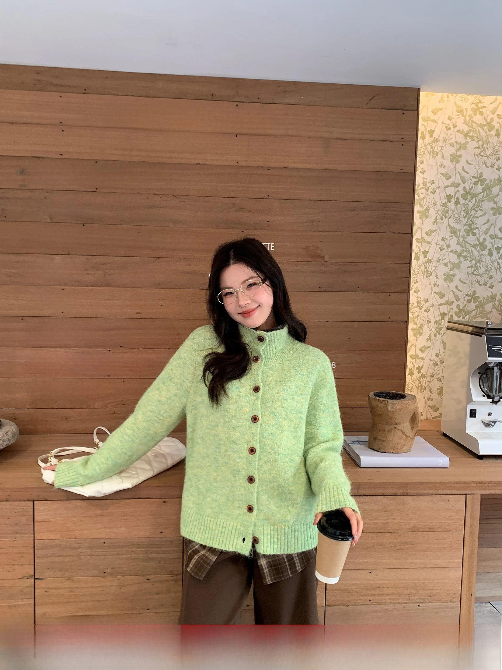 

Женский шерстяной свитер с высоким воротником, зимний свободный вязаный кардиган Flavor Li Xiaoxiao Cleanfit, стандартный крой, длинный рукав