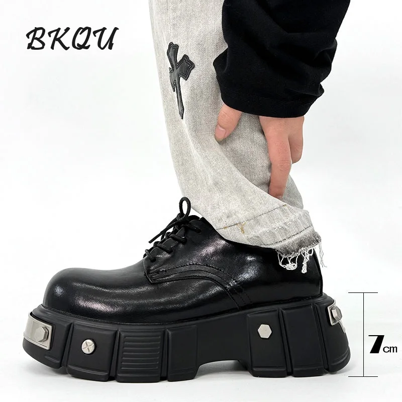 

BKQU Niche Iron Head Derby Shoes for Men 2024 New Autumn Sense Function Round Head British Thick Sole Increase Big Head Shoes