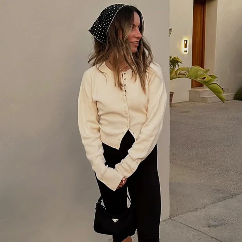 

Поп-женский однобортный кардиган с высокой талией и круглым вырезом, однотонный короткий свитер с длинными рукавами, осенний тонкий низ, рубашка