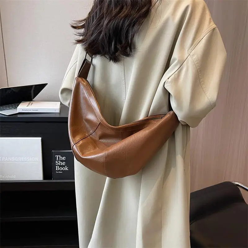 

Однотонная сумка через плечо большой вместимости — корейская минималистичная сумка на плечо, легкая пригородная сумка под мышками для ежедневного использования