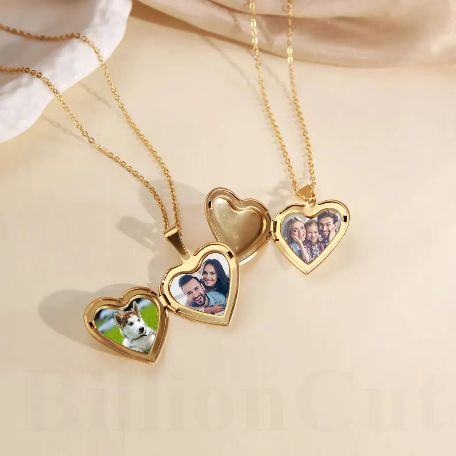 

Custom Stainless Steel Heart Locket Necklace with any Picture TEXTS for Lover, Pet Dog,family Photo Necklace Memories Gift