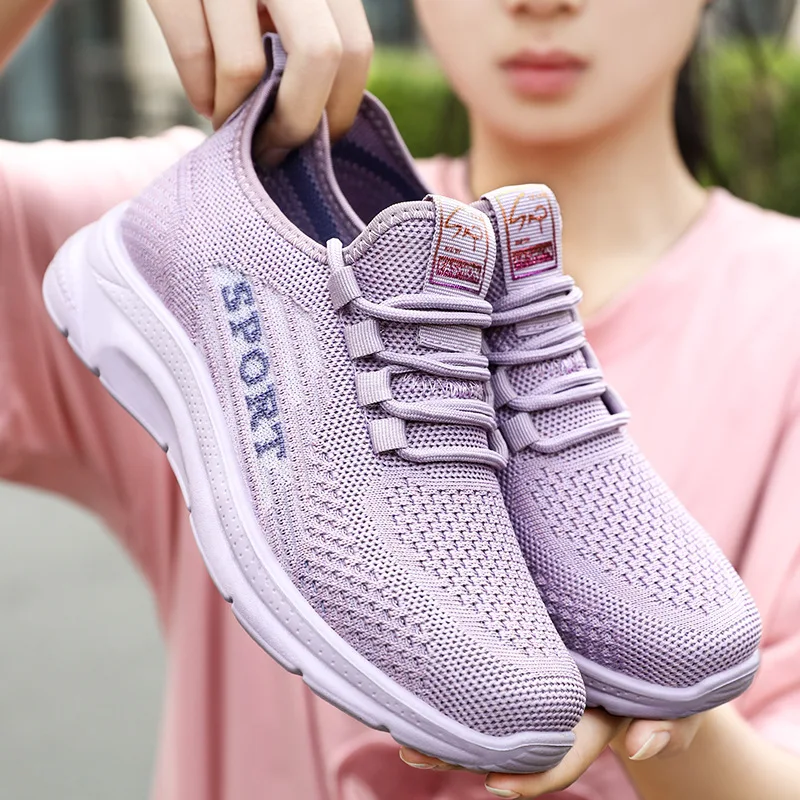 

2024 Spring and Summer New Single Shoe Vulcanized Shoes Flyknit Casual Women's Shoes Lightweight Soft Bottom Running Sports Shoe