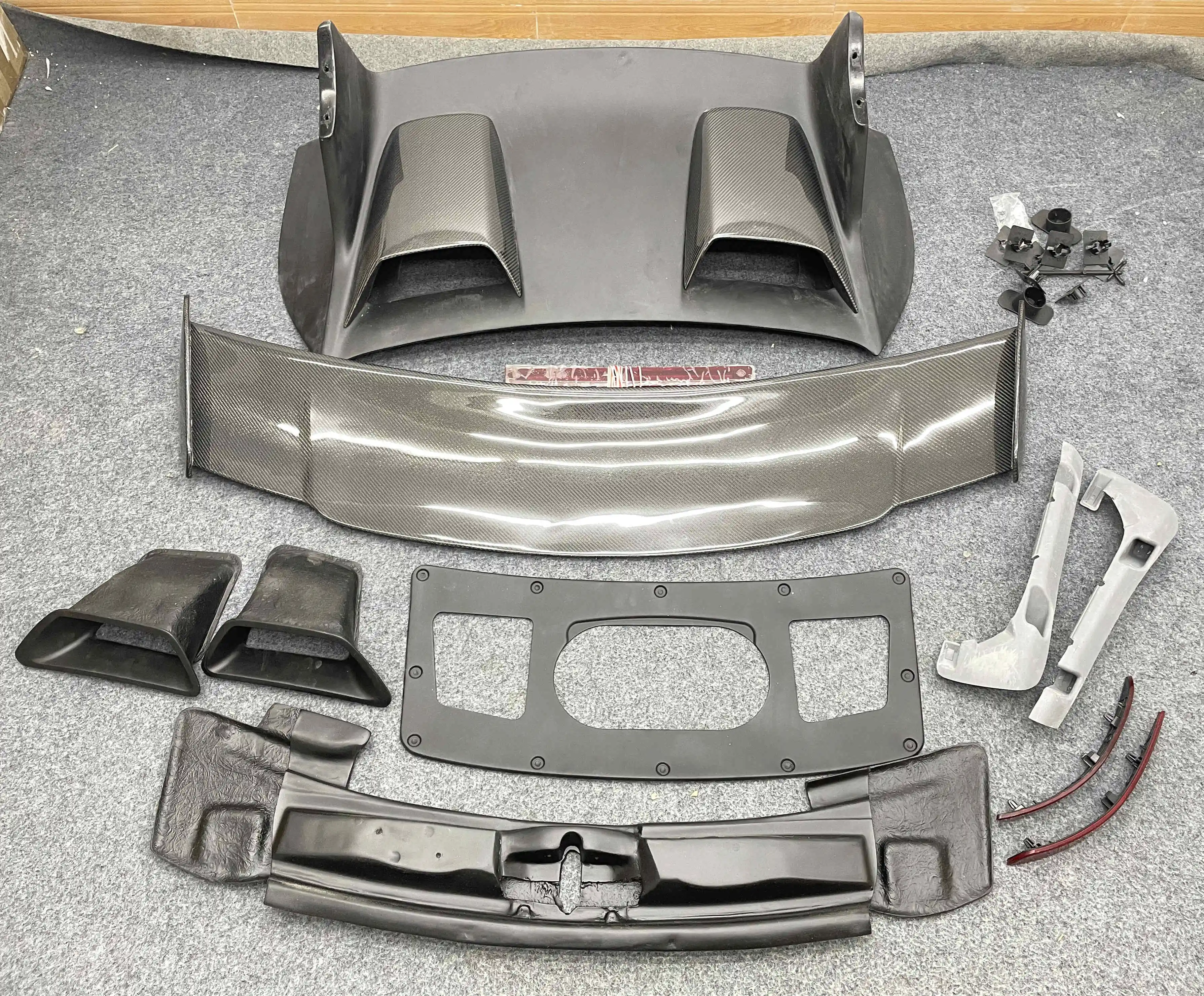 سبويلر سيارة عالي الجودة مناسب لمفسدين سيارة بورش 911 991.2 GT3