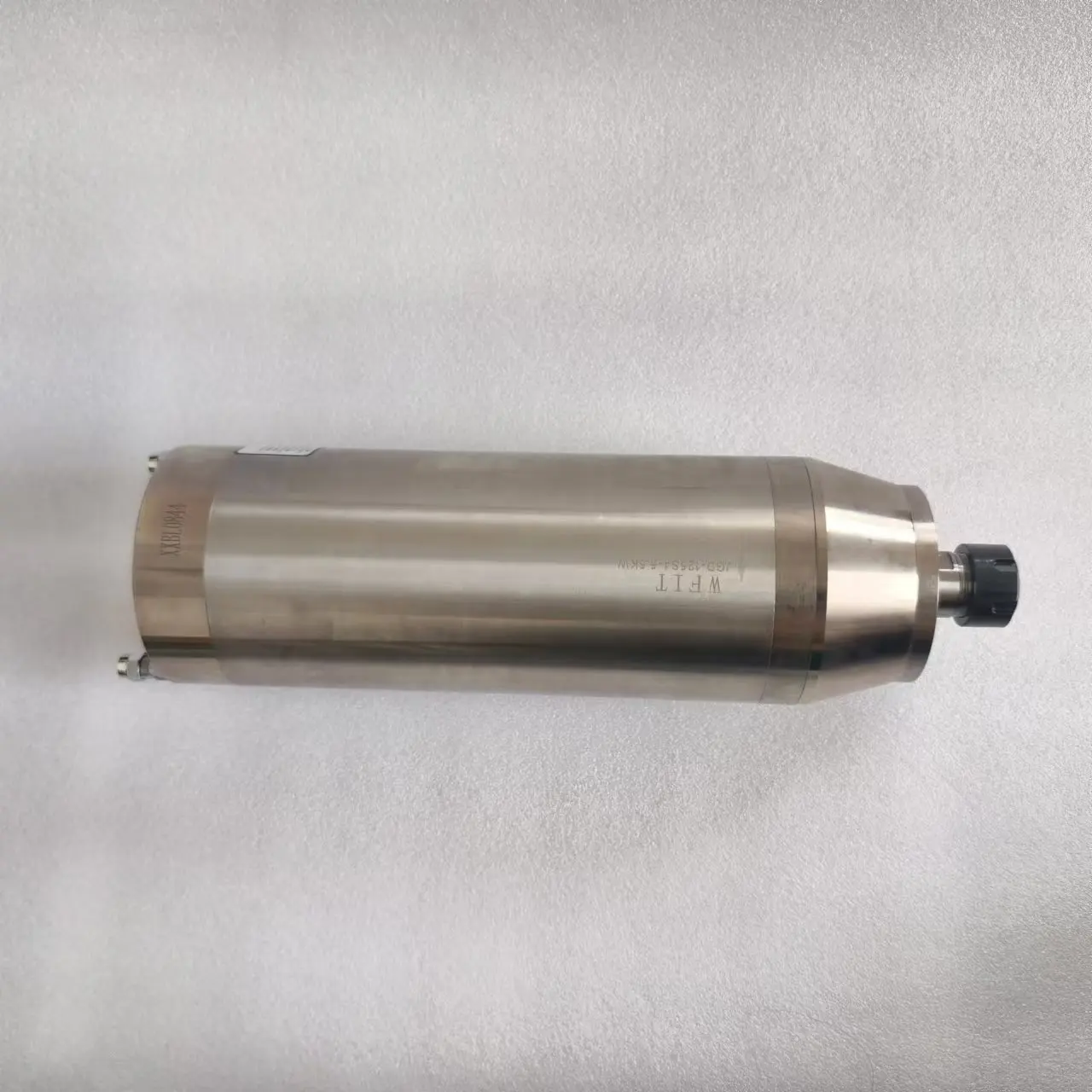

CNC Router Machine Use Water Cooling Spindle Motor ER32 7.5kw 380v 18000rpm Engraving Wood Cutting Motor Spindle