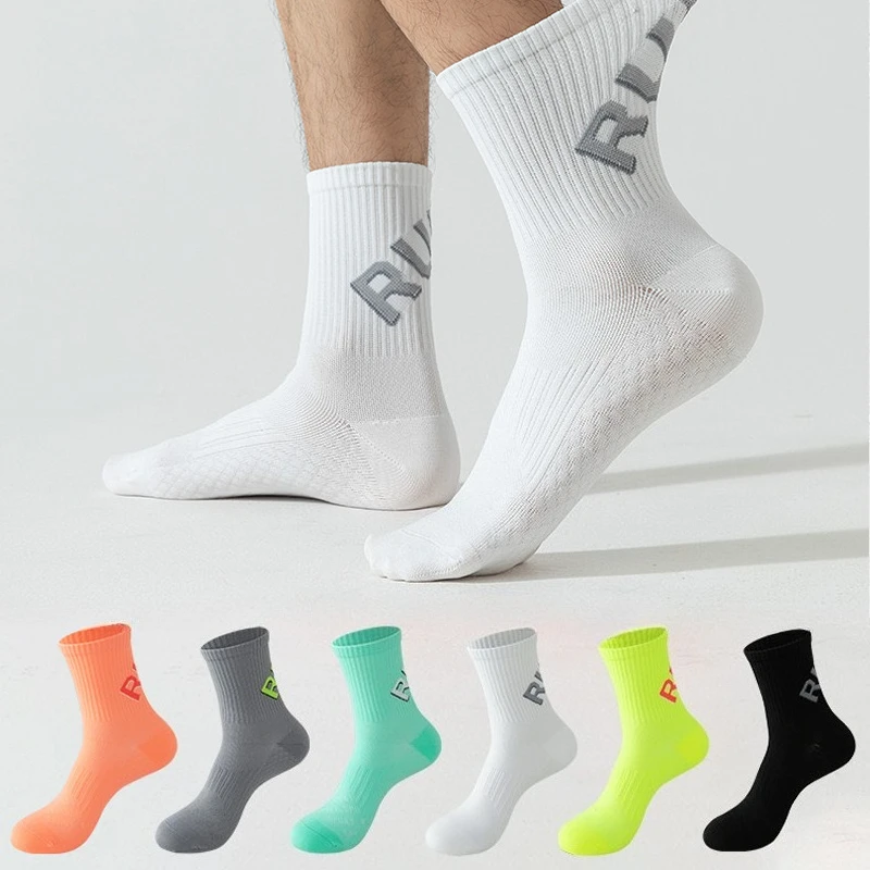 Esportes ao ar livre marthon bicicleta equitação treinamento de fitness tripulação meias correndo unisex das mulheres dos homens tubo médio rapidamente seco