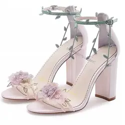 Flower Decor Chunky Heel Sandals Light Pink Shoes for Women Buckle Wedding Chunky High Heels Shoes Party 2023 Zapatillas Mujer