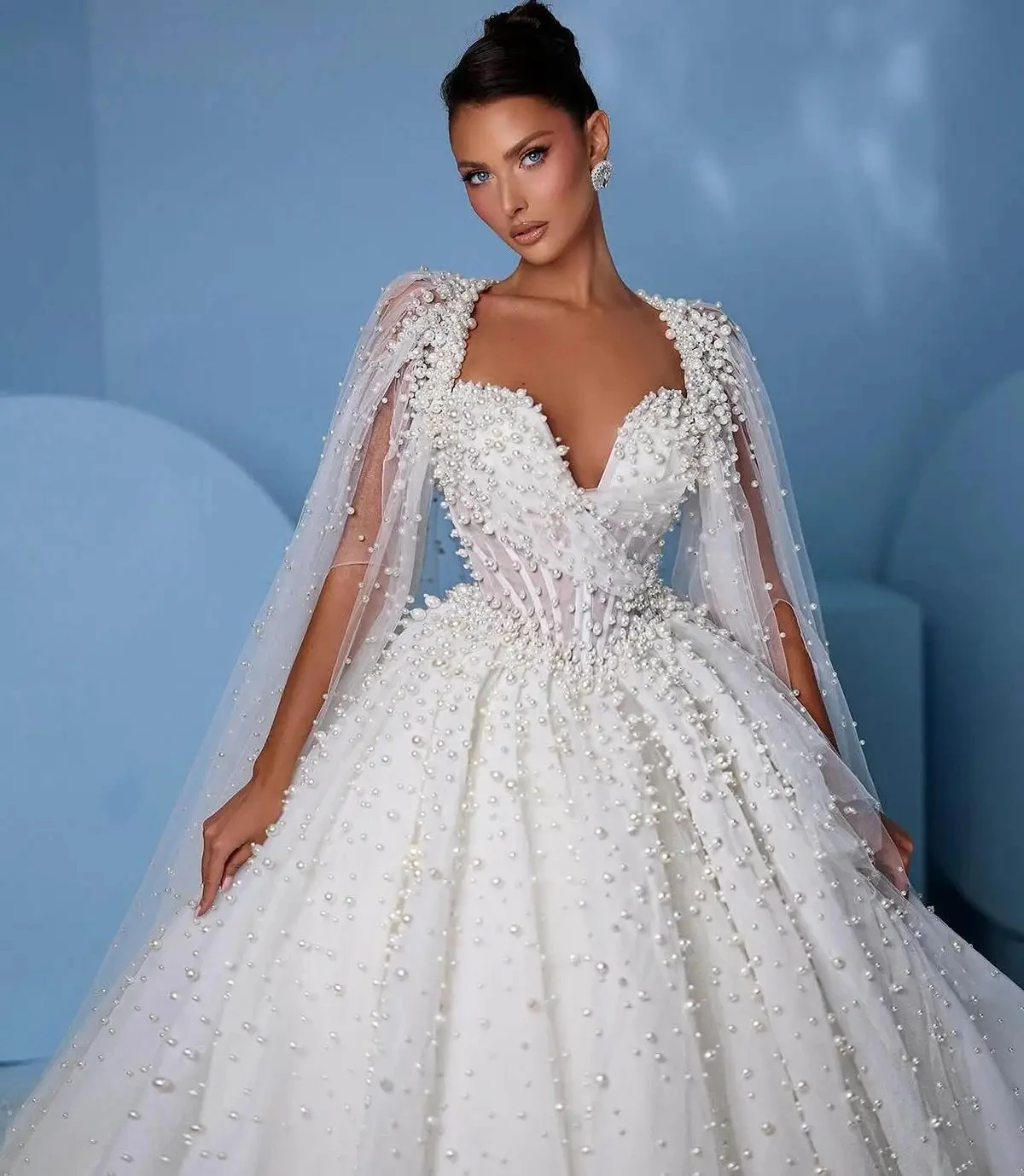 

Luxury Arabic Pearls Wedding Dress Cape Long Sleeves Sweetheart Beads Tulle Bride Bridal Gowns Ball Gown vestido de novia