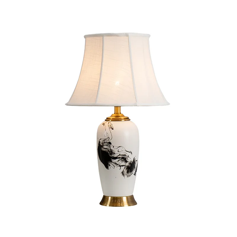 

All copper desk lamp, living room light luxury simple creative bedroom bedside lamp, study desk household desk lamp