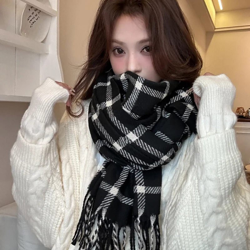 

Korean Version New High-End Plaid Scarf Women, Autumn and Winter Atmosphere Warm Shawl, Windproof and Cold-Proof Neck Warmer