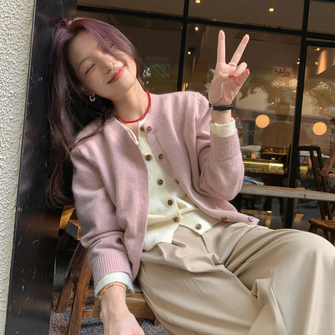 

Women's Chic Knitted Cardigan Fashion Fake Two-piece 2025 Autumn Winter New Cropped Cardigans Tops Streetwear