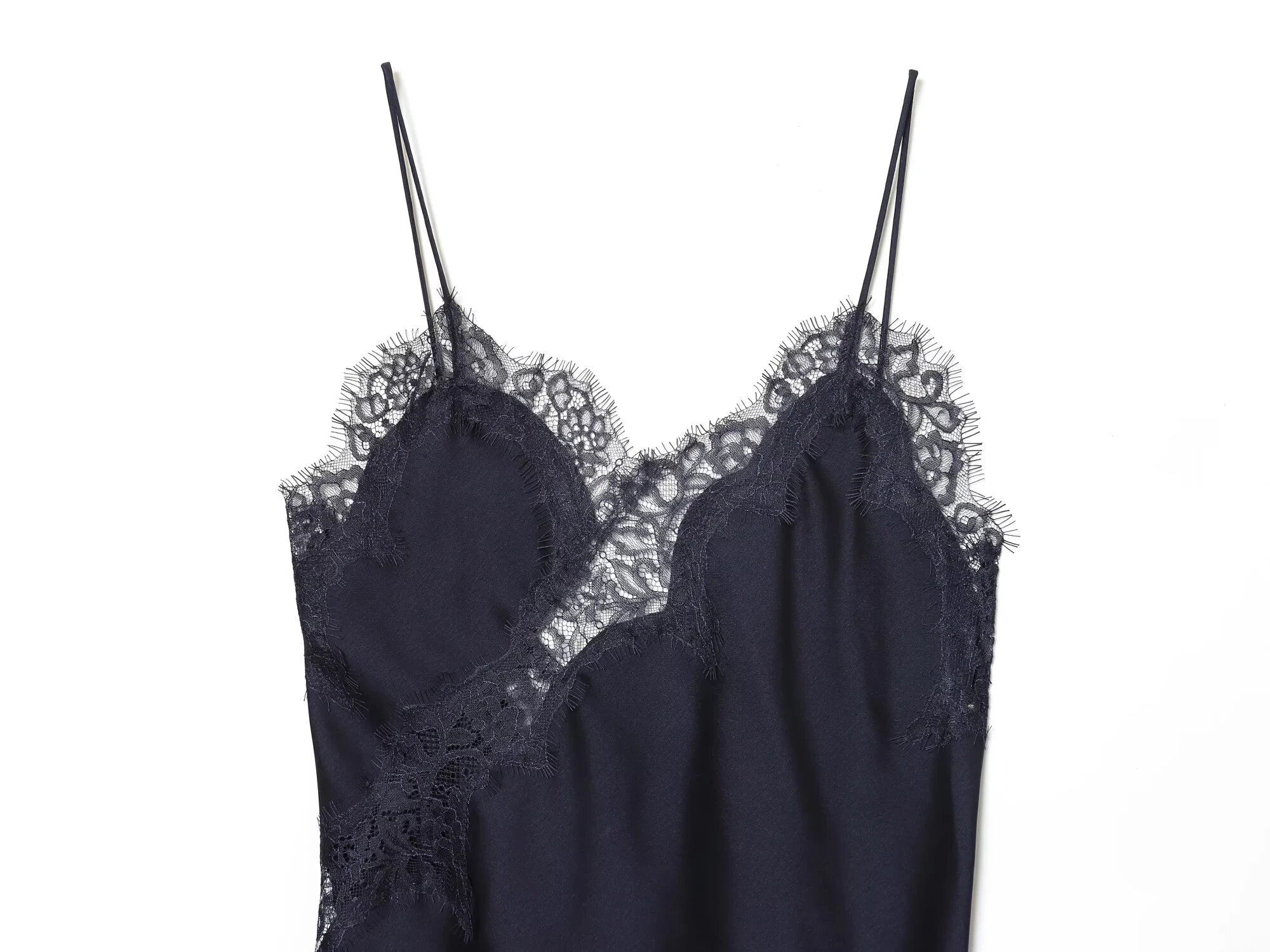 Sukienka na ramiączkach z satynową teksturą, asymetryczna, koronkowa, wyszczuplająca, w stylu spicy girl, nowość zima 2025