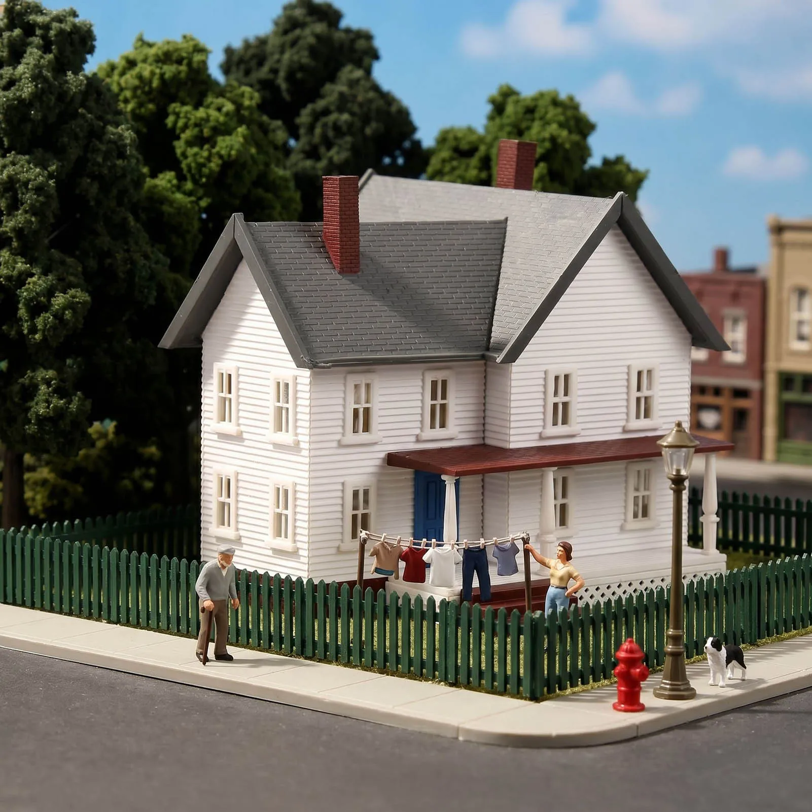 Evemodel Pre-built Two-story House Model