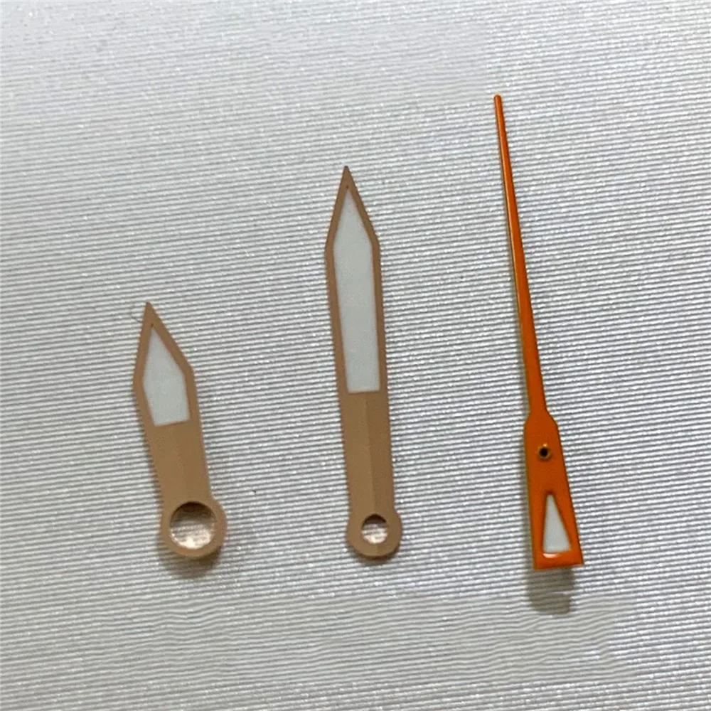 

Green Luminous Watch Hands NH35 Needles 3-Pin for NH35/NH36/4R36 Movement 7.5mm -12mm -12mm Watch Pointers Accessories