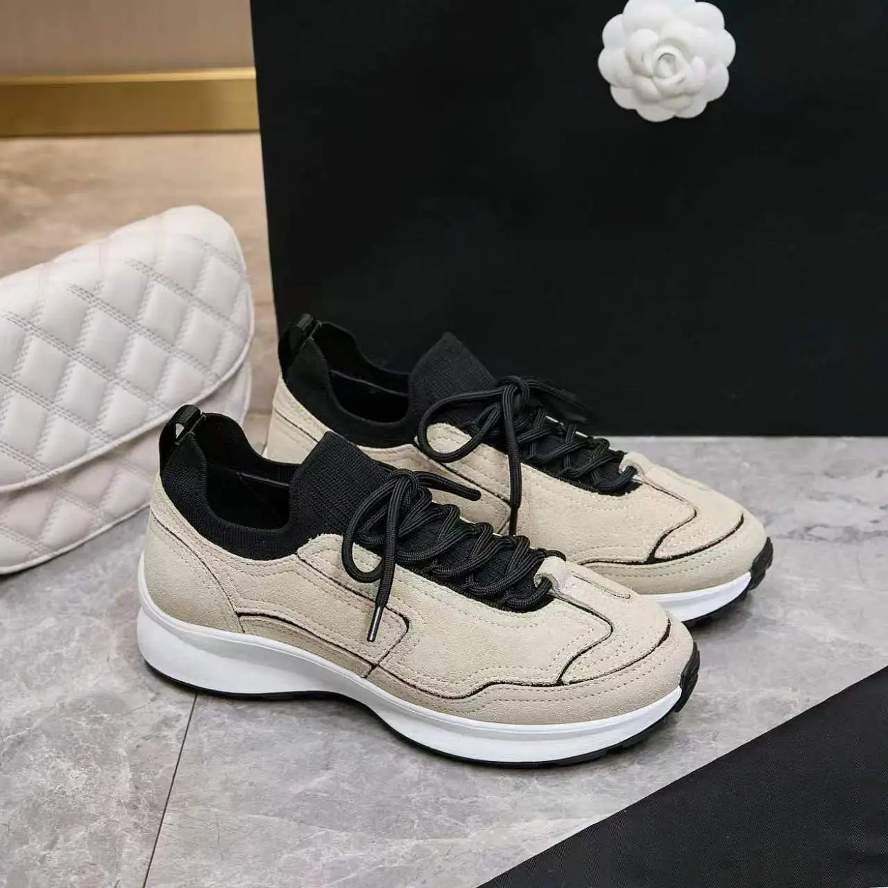 Men Women Beige Black Color Block Suede Sock Collar Thick Sole Running Shoes Stretch Knit Splicing Low Top Shoes Minimalist Couple Lace-up Anti-slip Jogging Sneakers