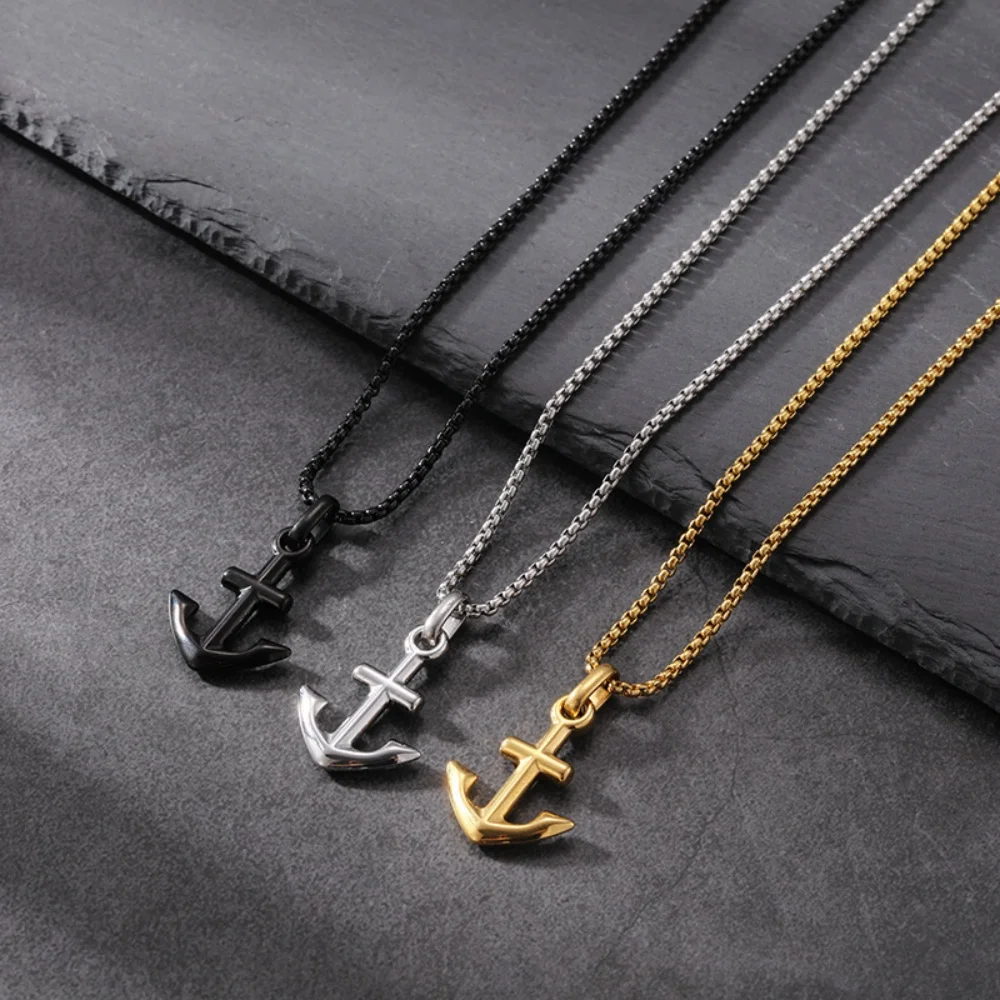 Schlichtes Design, zylindrische Form, Anhänger-Halskette, Retro-Stil für Männer, goldfarbene Edelstahl-Schlangenkette, Schmuck, Hip-Hop-Accessoires – Detail 4
