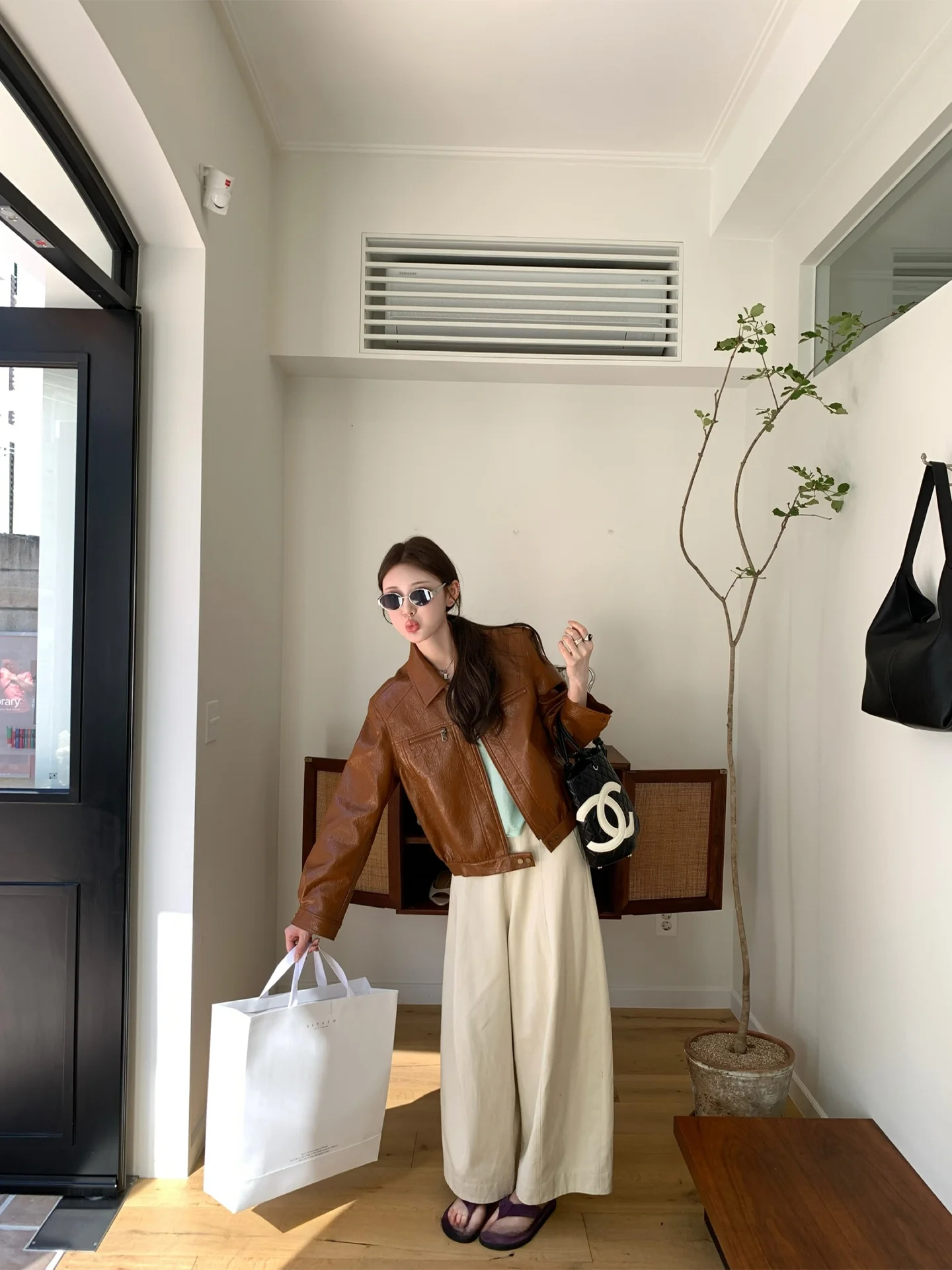 Aaaaxbbb ibuya سترة جلدية ثقيلة الوزن من ميلينيوم فينتيج، سترة نسائية حصرية للخريف، متعددة الاستخدامات وعصرية