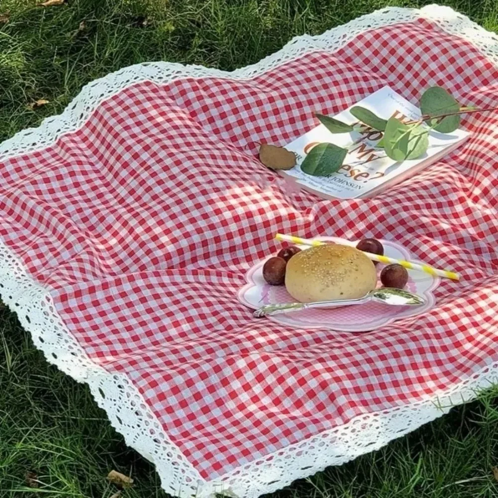 Thumbnail 4 - #57 Best Picnic Blankets to Buy In 2026