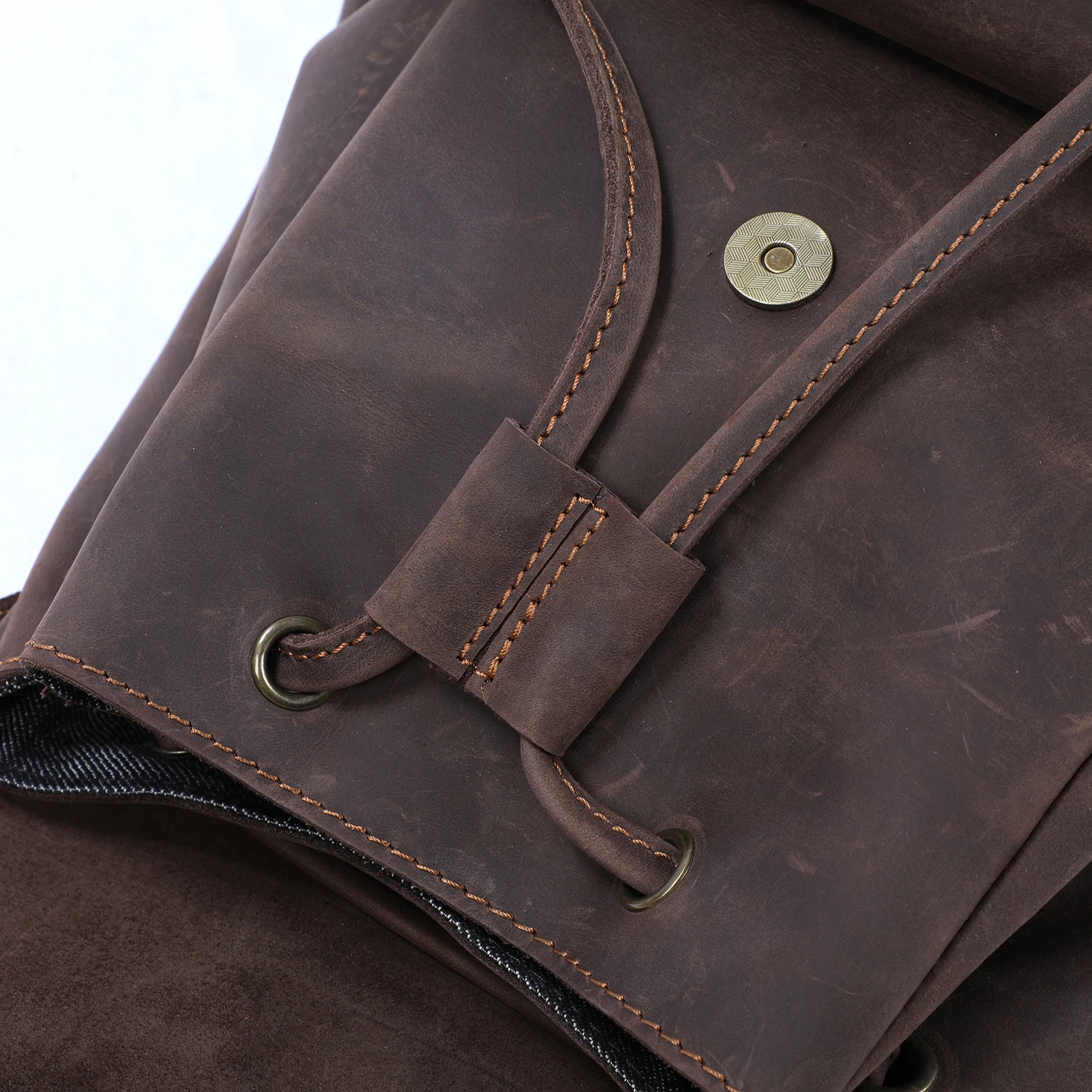 S.WORKER Vintage Echtleder-Rucksack für Damen, Reise-Vintage-Mini-Crazy-Horse-Schultasche, Schultertasche aus Rindsleder – Detail 15