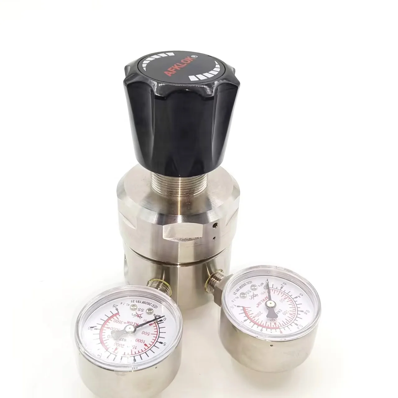 

AFKLOK Medium Flow Pressure Regulator High Temperature Control with Single Stage Diaphragm Structure Drain Valves