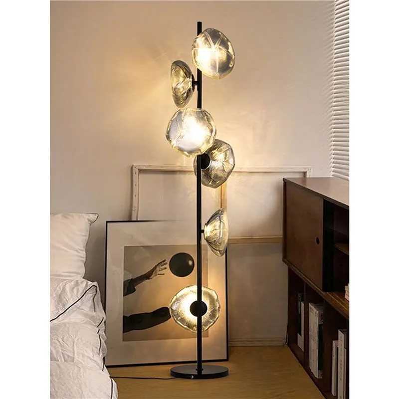 

Light luxury simple floor lamp, high-end bedroom villa study floor lamp next to the living room sofa