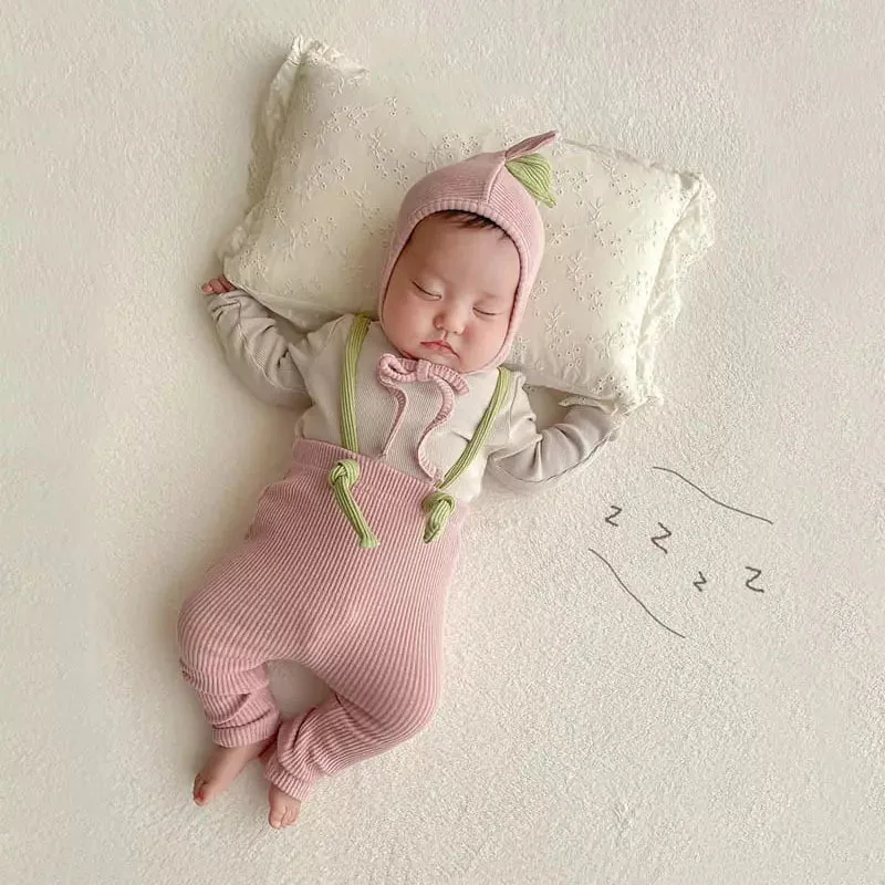 2025 الكورية نمط الرضع طفل الفتيان الفتيات الملابس الحمالة السراويل رودولف قبعة 2 قطعة مجموعات طفل الوليد وزرة وتتسابق