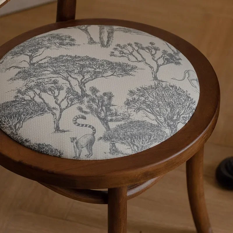 의자 프렌치 솔리드 우드 라탄 다이닝 체어 레트로 모던 레스토랑 의자 중세풍 책상 의자