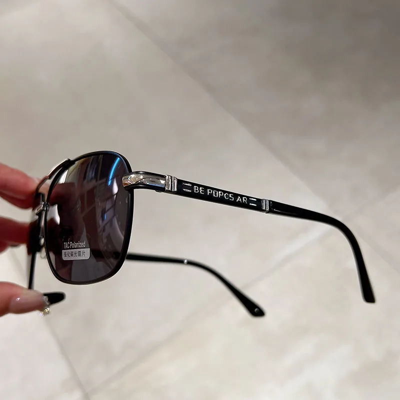 KAMMPT Oversized Vintage Sunglasses Men Women Fashion Polarized Photochromic Shades Eyewear Double Bridge Driving Sun Glasses
