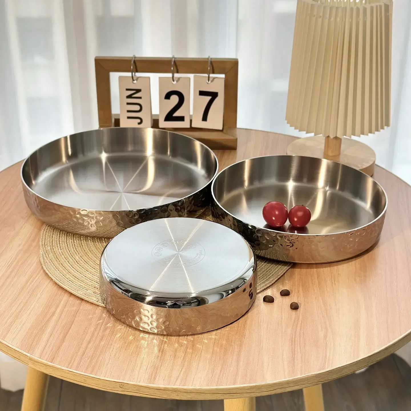 b11-7.2 three-layer steel hammer pattern forged baking pan, frying pan