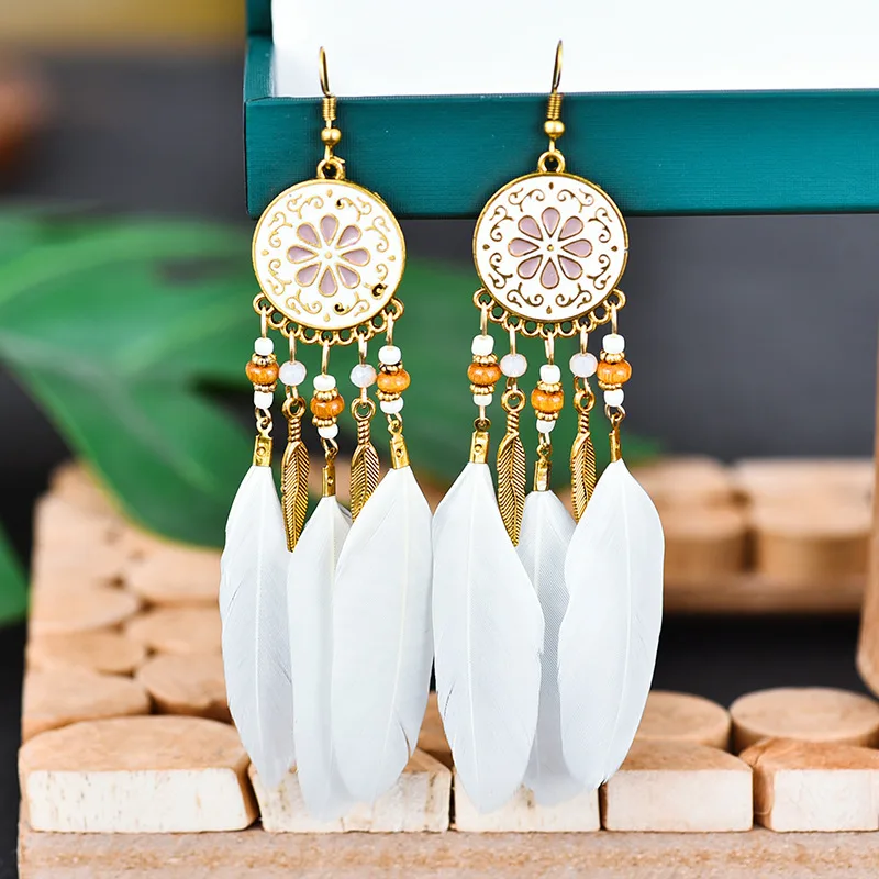 Bohemian Vintage Long White Feather Earrings for Women Ethnic Temperament Gold Color Chain Tassel Earrings Boho Wedding Jewelry