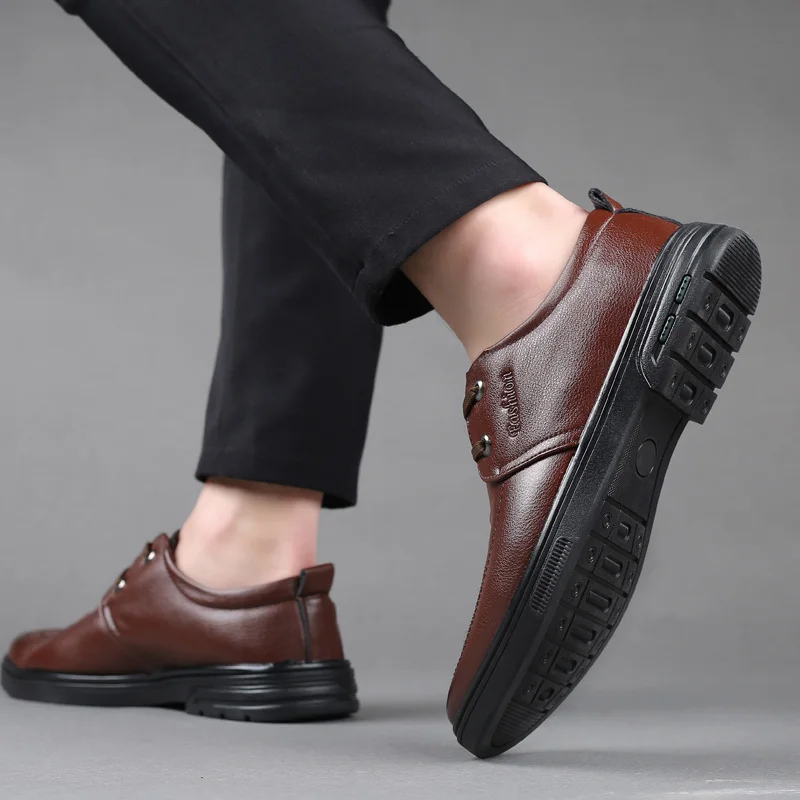 Genuine Leather Formal Men Dress Shoes Luxury Brand Soft Casual Shoes Mens Breathable Moccasins Driving Shoes Zapatos Hombre