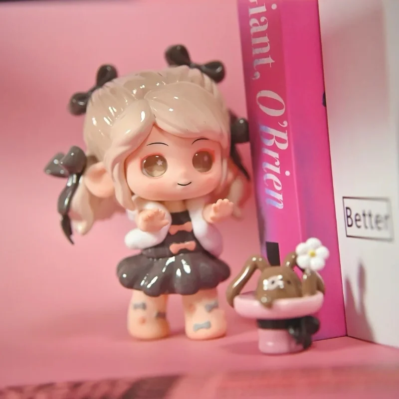 Echte All Pink Day Oona V2-serie Blind Box Trendy Model Mooie Desktop Ornament Mystery Box Collection Beeldje Verrassingscadeau